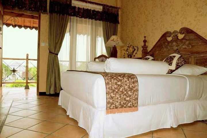 Room 3 of 19