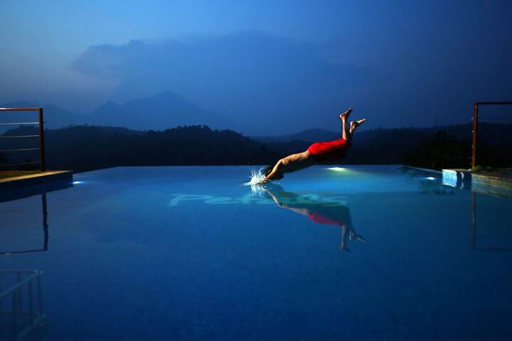 Pool 23 of 59