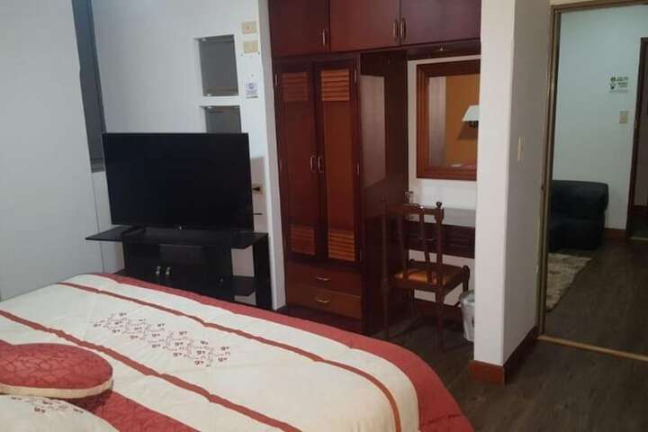 Room 9 of 22