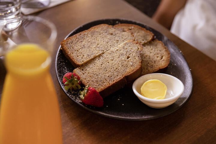 Breakfast/Coffee Service 65 of 107