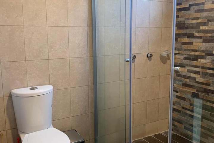 Room 193 of 244