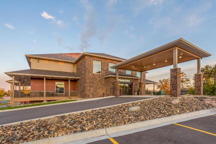 Exterior of Timberlake Hotel