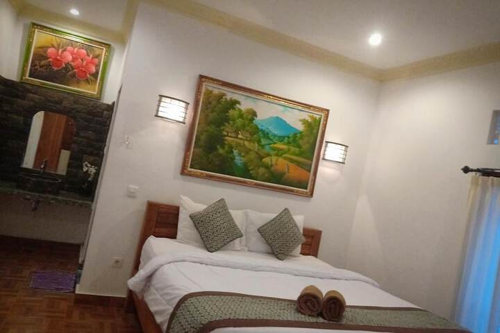 Room 10 of 53