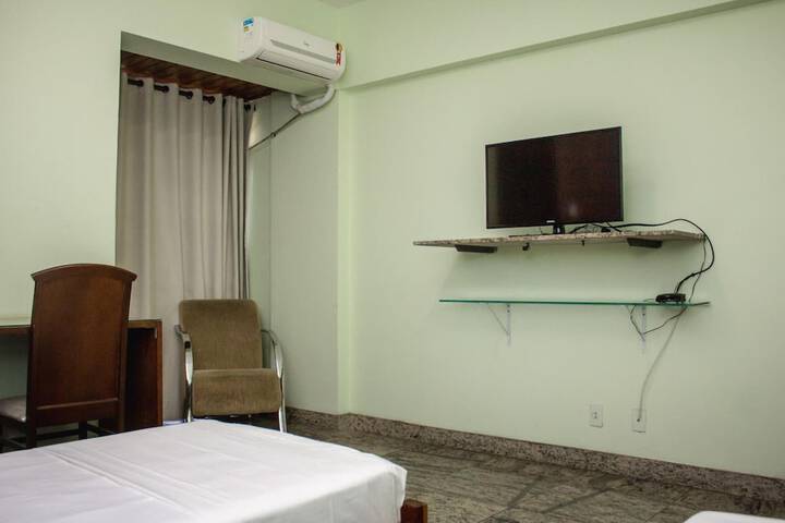 Room 16 of 49