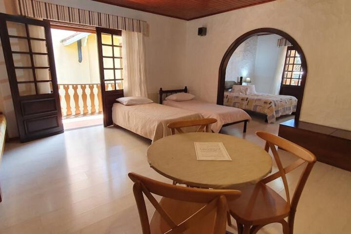 Room 6 of 46