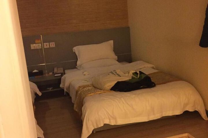 Room 58 of 79
