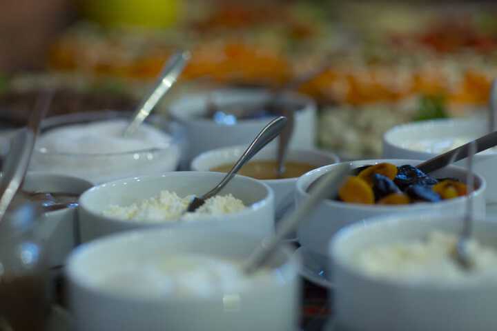 Dining 30 of 52