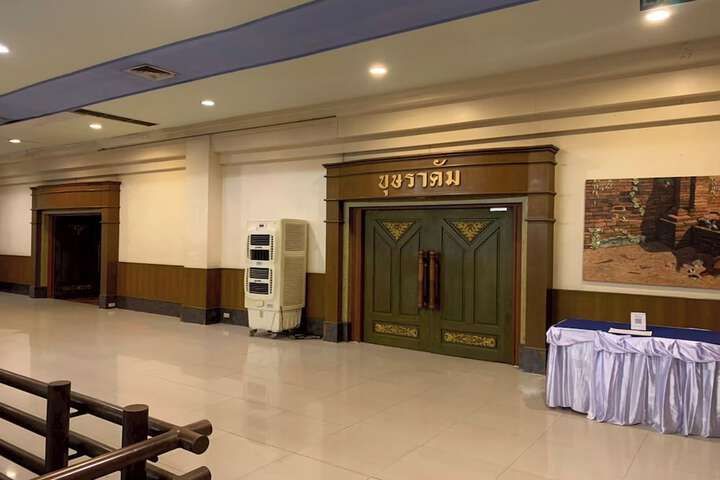 Hotel Interior 2 of 130