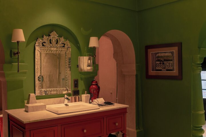 Room 34 of 56