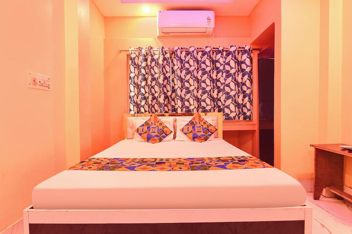 Room 6 of 29
