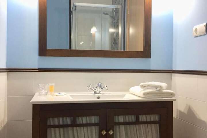Room 25 of 50