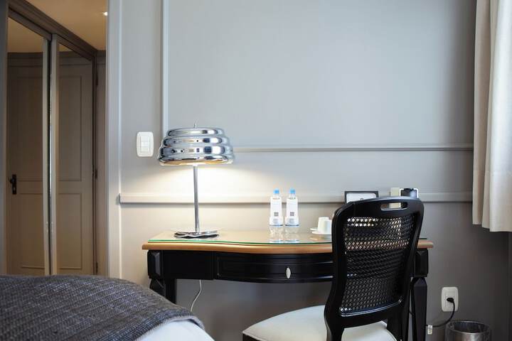 Room 54 of 110