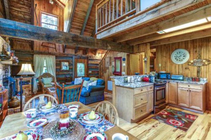 Grandmas Mountain Cabin in Blowing Rock, NC