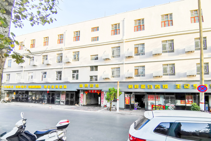 Hotel 7 of 22