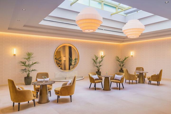 Hotel Interior 16 of 132