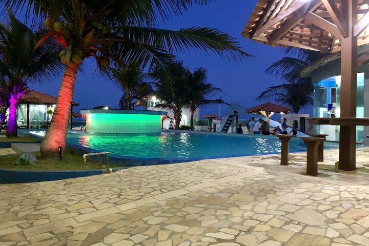 Pool 24 of 53