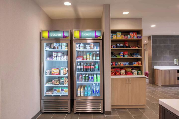 Snack bar