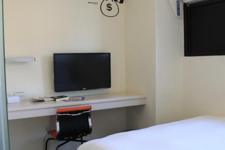 Room 18 of 56