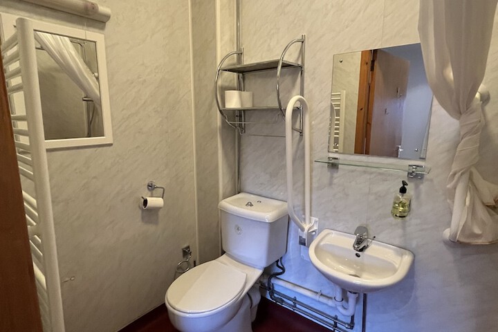 Room 63 of 79