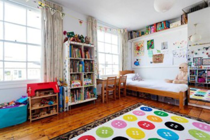 Room 15 of 19