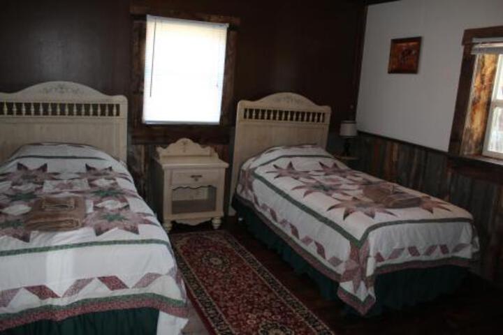 Kara Creek Ranch in Sundance, WY
