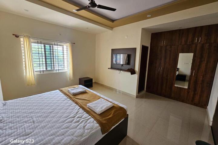 Deepa stay inn