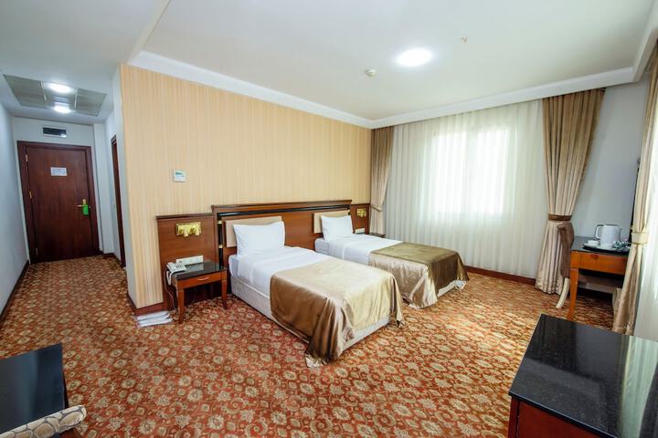 Room 29 of 44