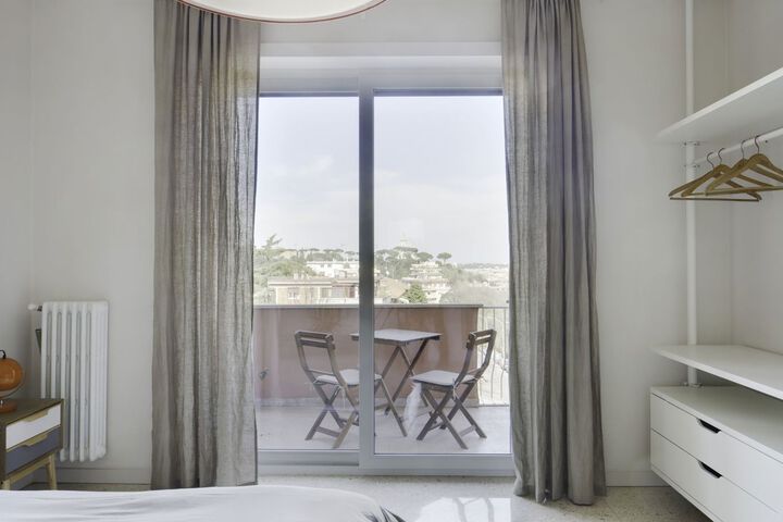 Room 21 of 26