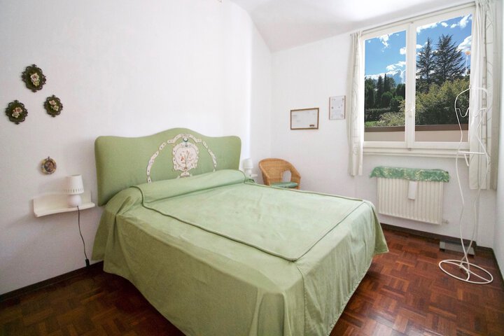 Room 19 of 30