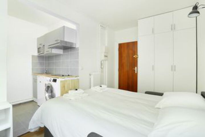 Room 18 of 45