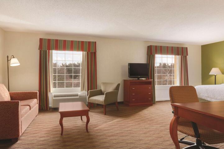 1 King Bed with Sofa Bed (2 of 17)