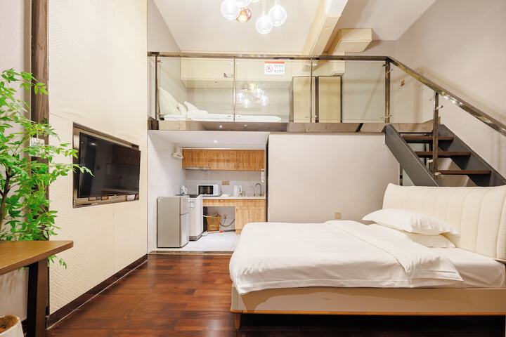 Room 116 of 140