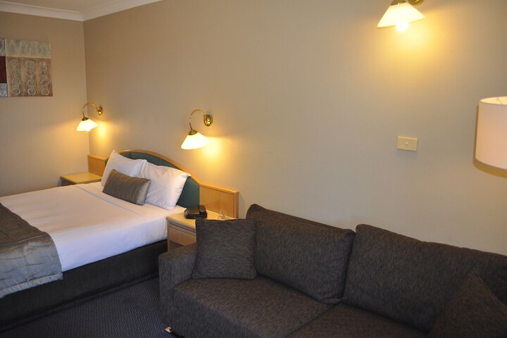 Room 13 of 41