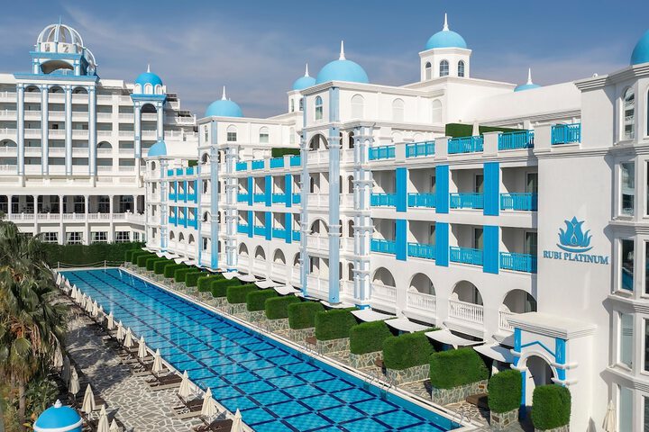 Hotel 213 of 226
