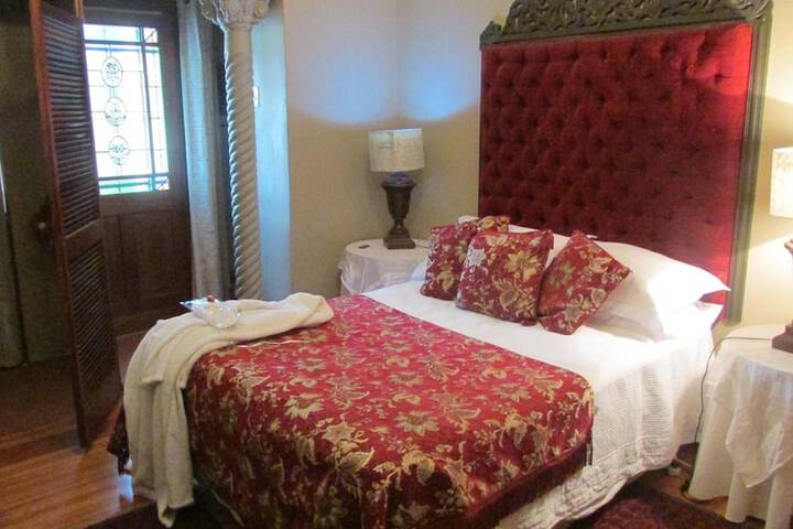 Room 19 of 50