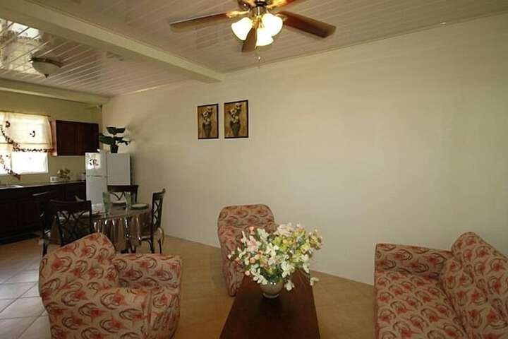 Room 11 of 27