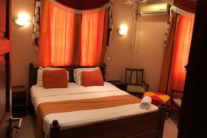 Room 28 of 55