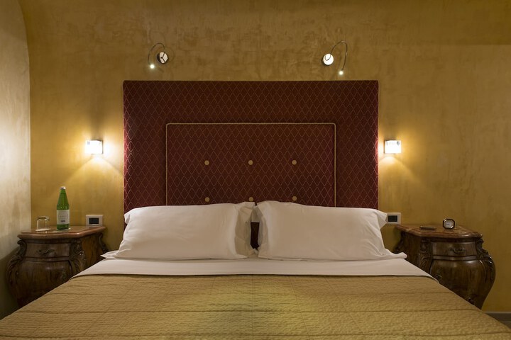 Room 38 of 123
