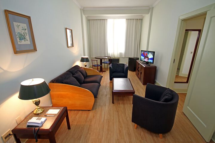 Room 72 of 156