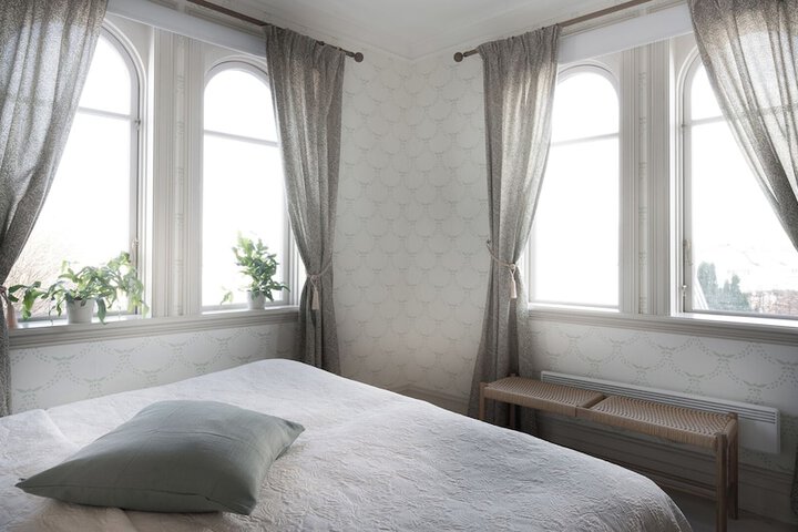 Room 28 of 51
