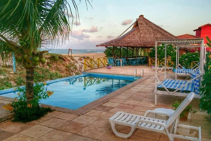 Pool Hotel