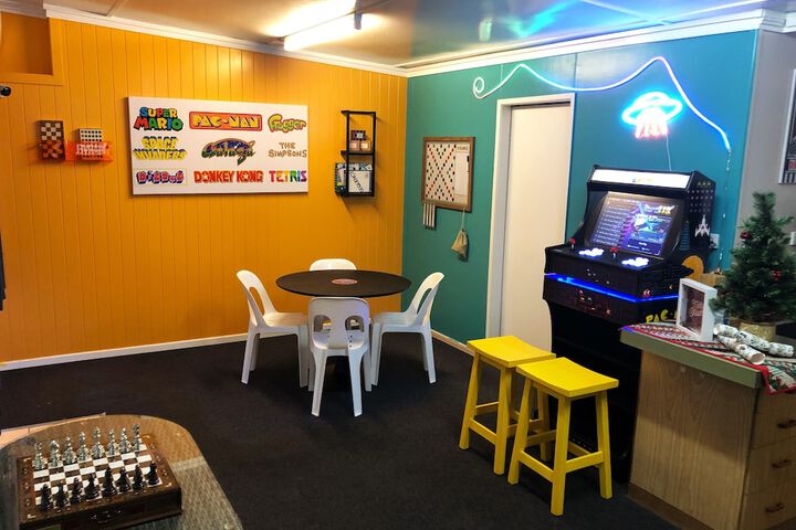 Room 68 of 91