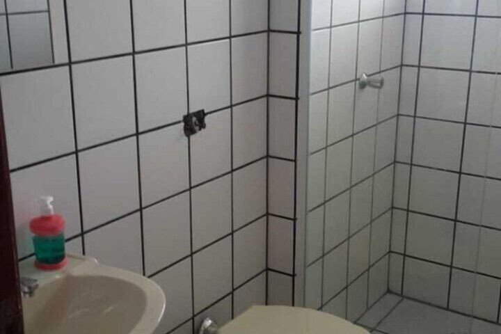 Room 12 of 18