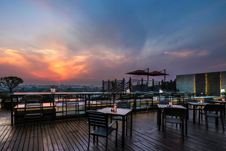 Terrace/Patio 77 of 84