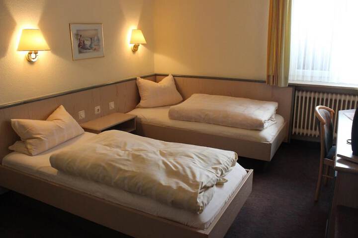 Room 22 of 41