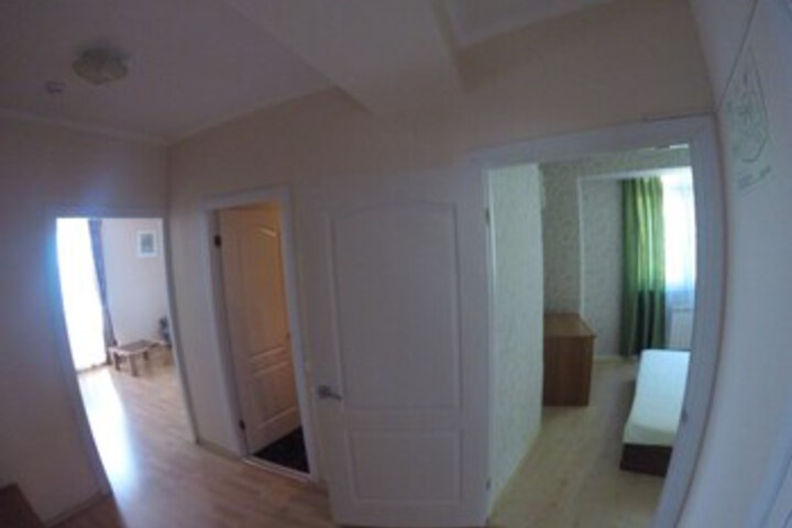 Room 28 of 47
