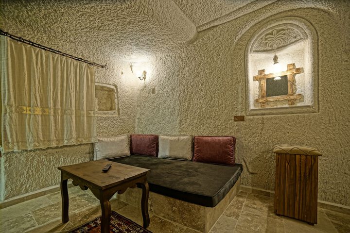 Room 29 of 53
