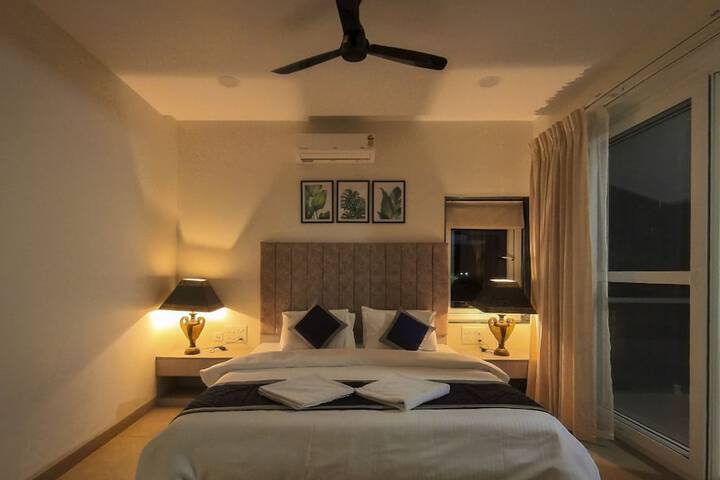Room 17 of 53
