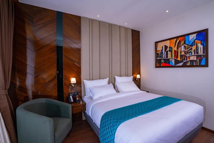 Room 15 of 74