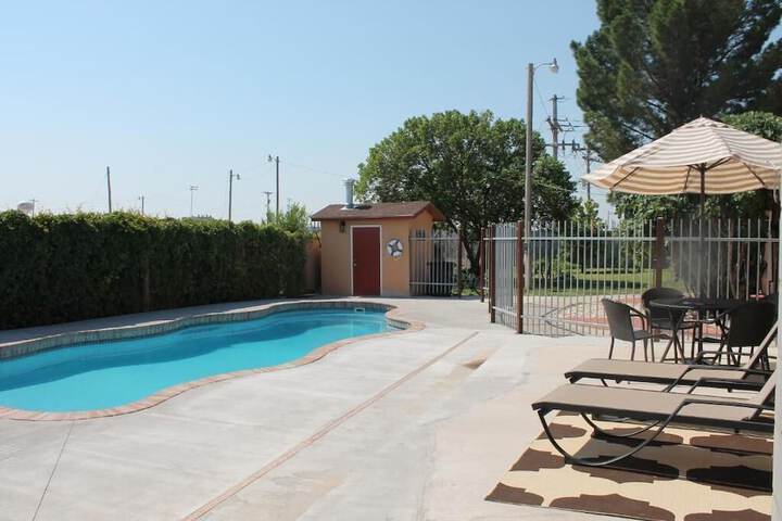 Pool 29 of 37